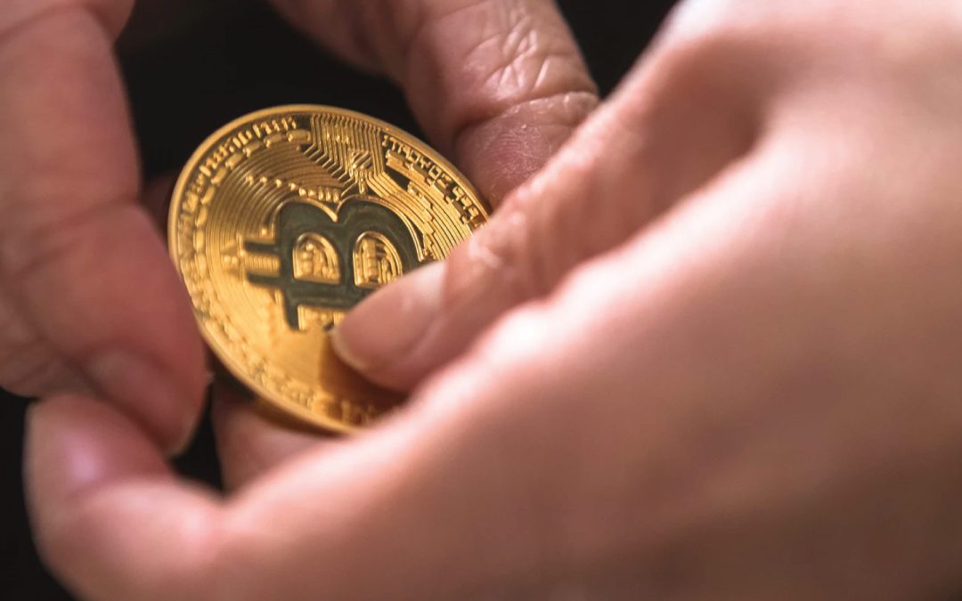 Bitcoin a 20mil reais: Veja as previsões de João Canhada na revista Exame